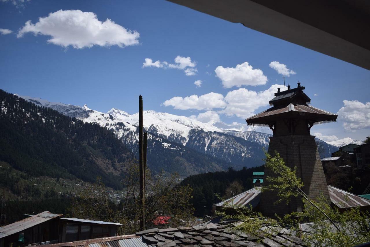 Bros Hostel Manali Buitenkant foto